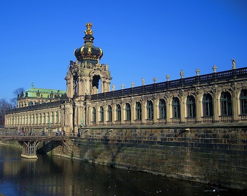 cung điện Zwinger